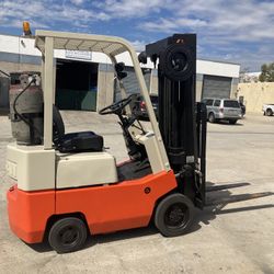 Nissan Forklift 3500 LB CAP SIDE SHIFT 