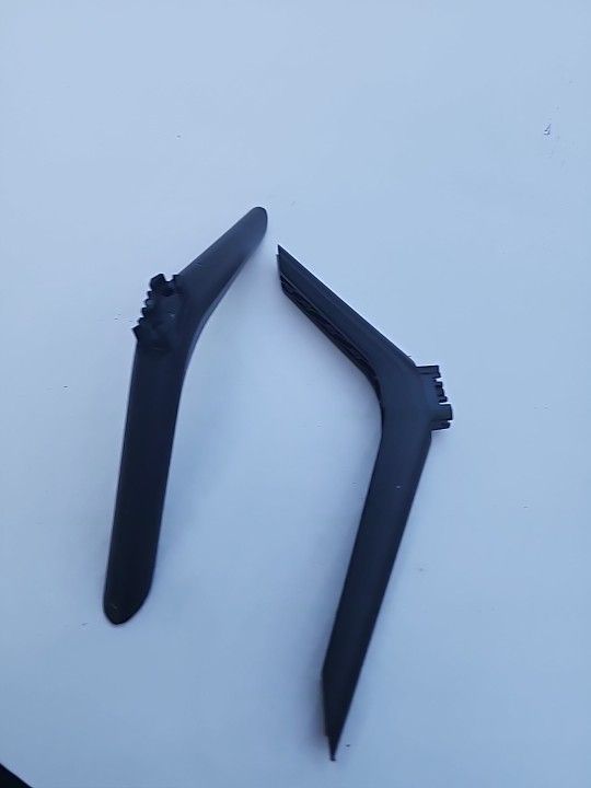 Hisense 40H4030F1 43H4030F1 LED TV FEET / LEGS