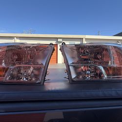 09-18 RAM 1500 Headlights