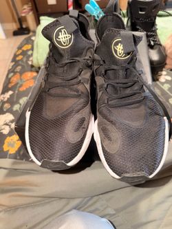 Men’s huarache edge size 13