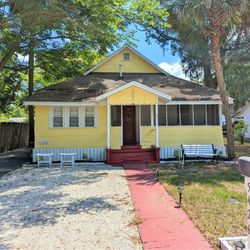 1 Bed 1 Bath Apt $1200