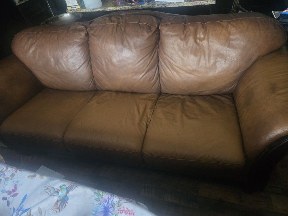 Free Leather Couch FCFS