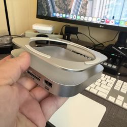 Mac Mini Dock