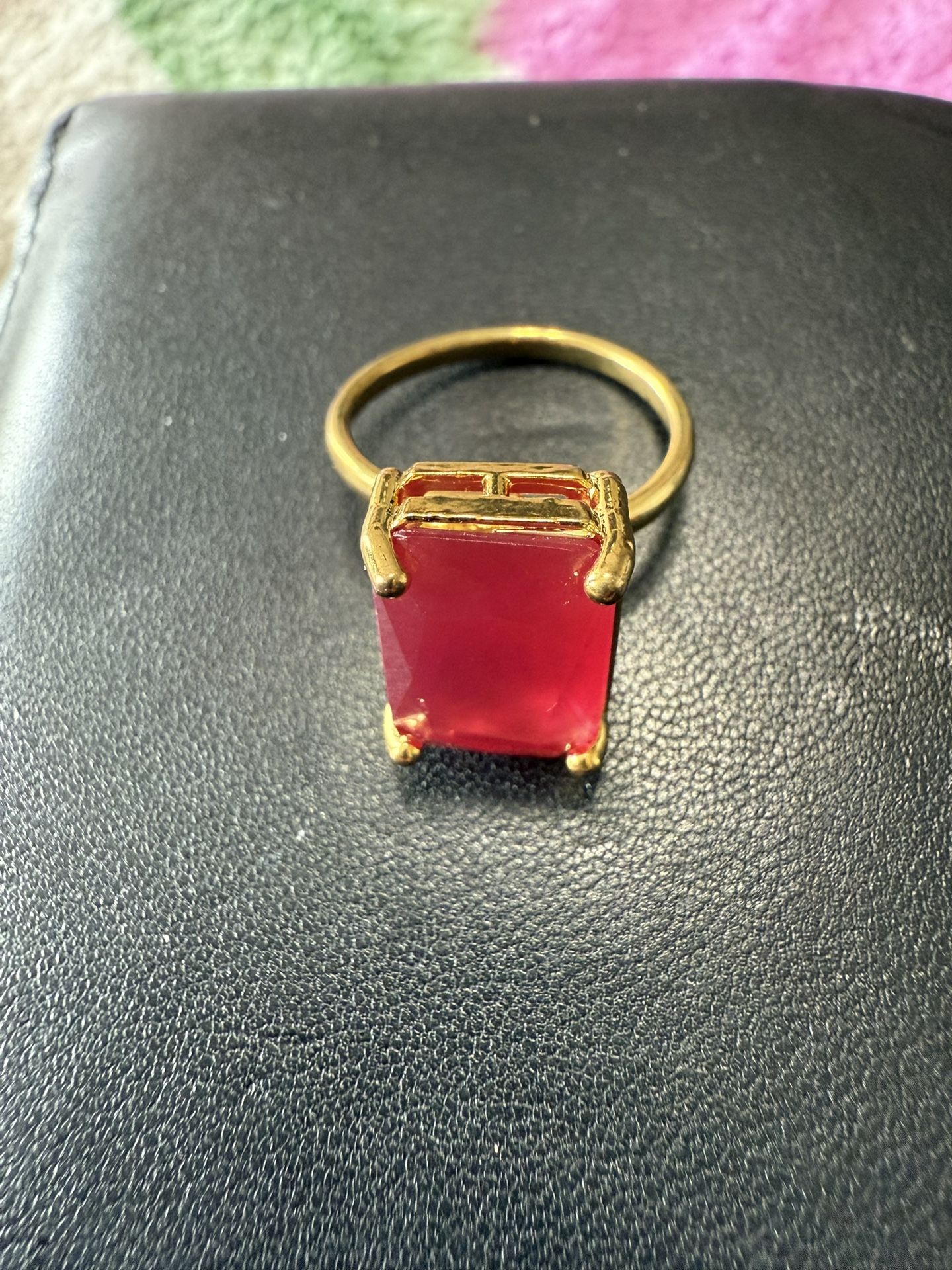 Immetation finger ring