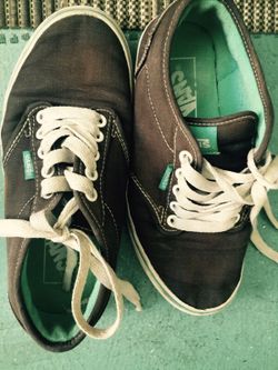 Shoes unisex used vans size 5
