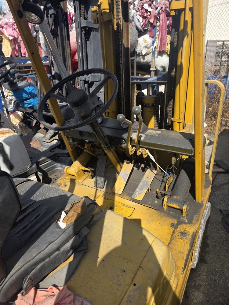 Forklift Toyota $800