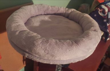 MaxMount Table-Mounted Cat Bed