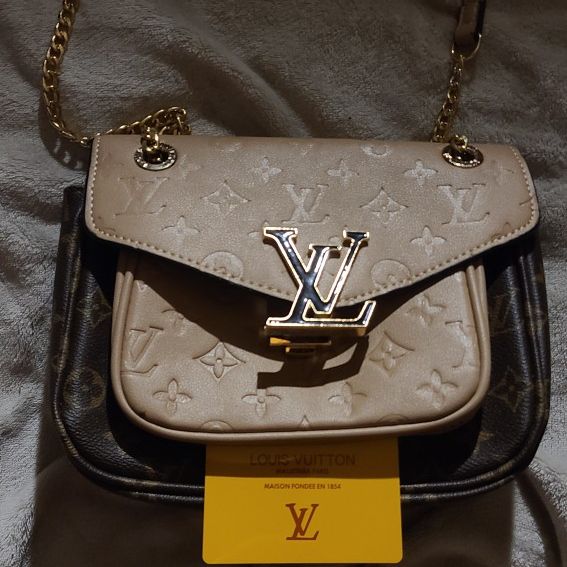 Louis Vuitton Over The Shoulder Bag With Chain