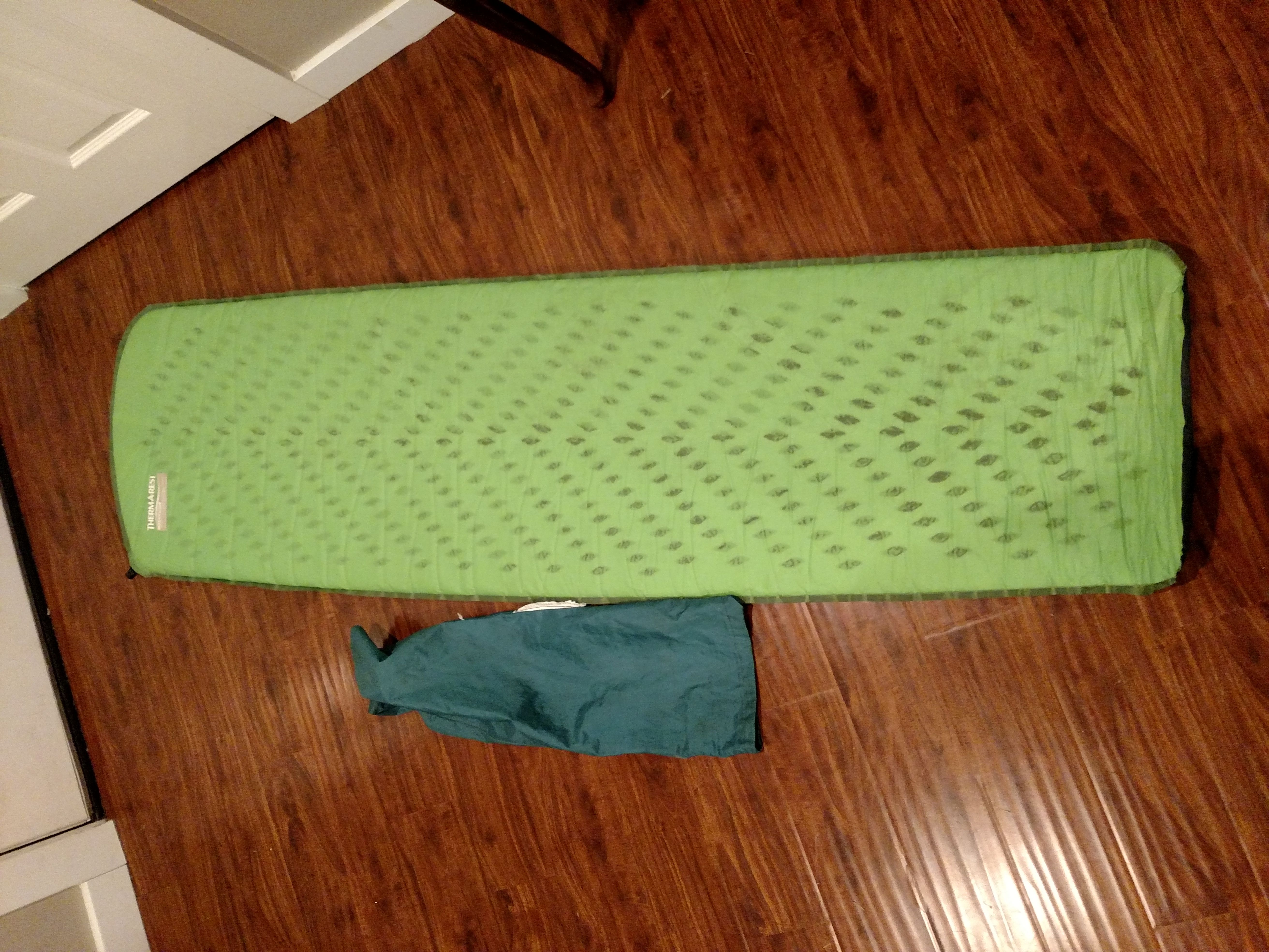 Thermarest pro lite 4 sleeping pad hiking hunting