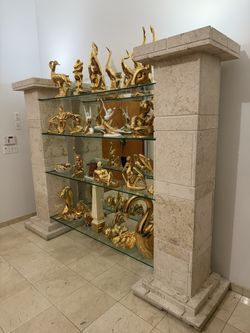 Vintage Hollywood Regency Estate Collection – Swan Furniture, Italian Lighting & Gilt Sculptures – $14,000