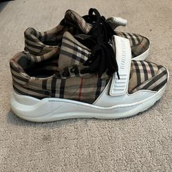 Burberry Shoes