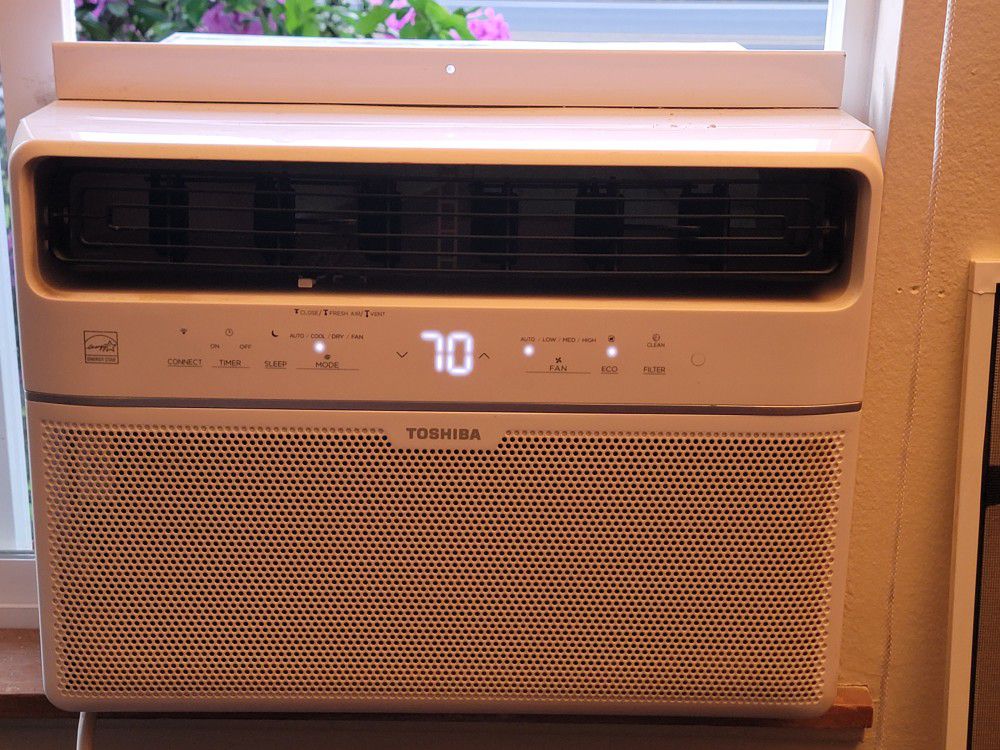 Air Conditioner AC Toshiba 10,000 BTU Wi-fi