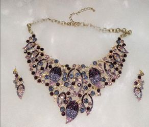Necklace set