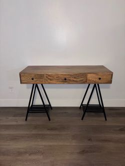 Solid wood decorative table