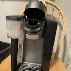 Keurig Coffee Machine 