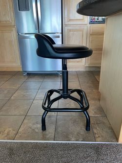 Adjustable swivel stool w back support