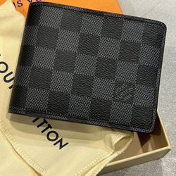 Men’s Louis Vuitton Wallet