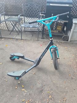 Razor DeltaWing Drift Scooter