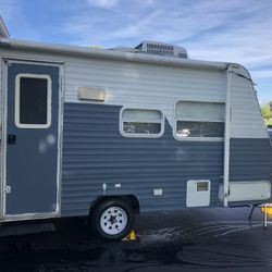Cabana Travel   Trailer /RV 