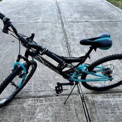 Huffy 26" Trail Runner Mountain Bike(Black/Teal)