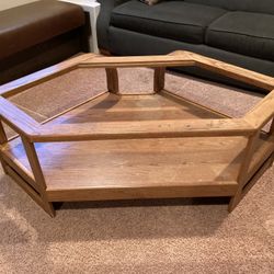 Sturdy Glass Top Corner Table $20