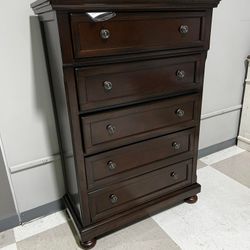 Hand-finished Chest Of Drawers | Brown | 
