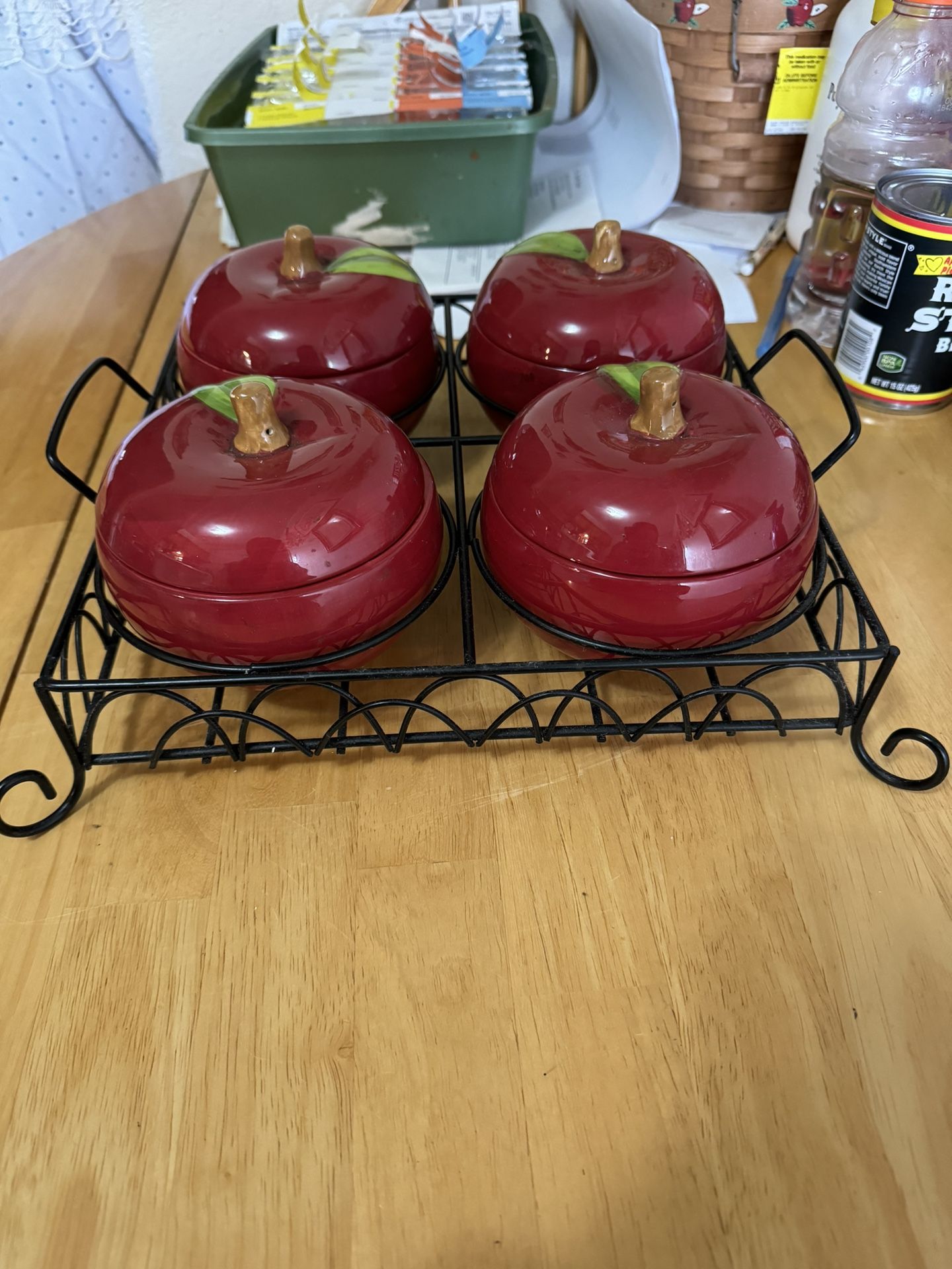 Temptations By Tara Ceramic Apples Ovenware With Stand For Crisp Fall ...