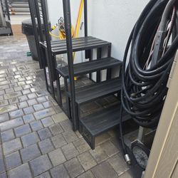 Escalera De 4 Pasos Con Baranda