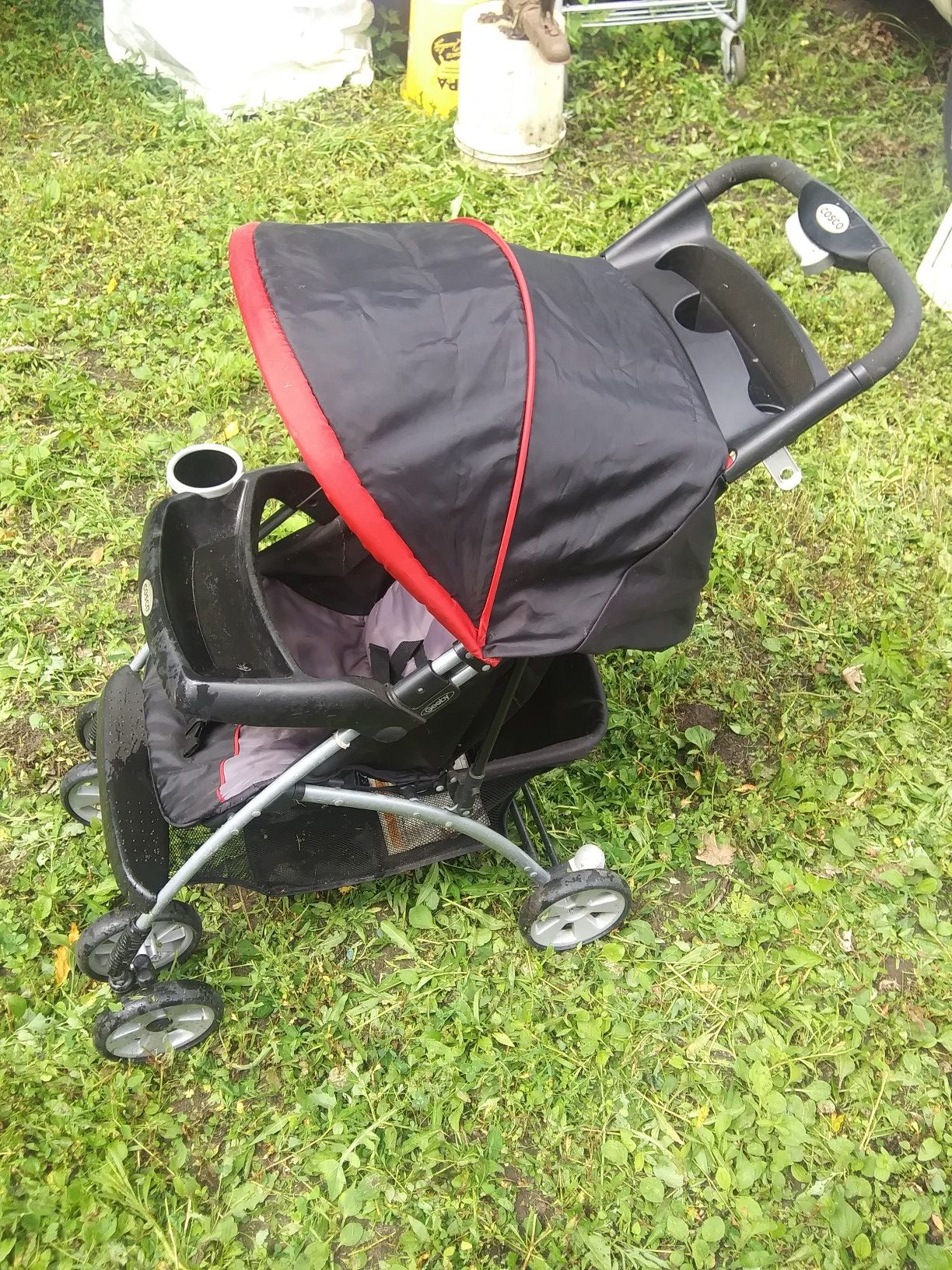 Single baby stroller, good condition, works as should