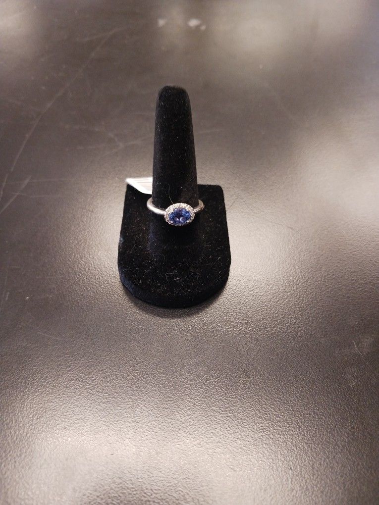14k White Gold 3.5g Ring Size 6.5 