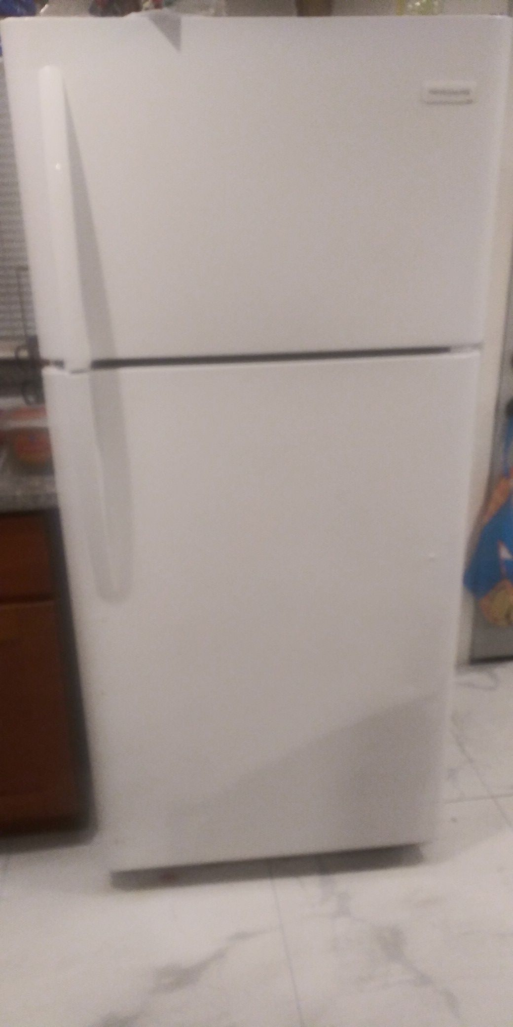 2BRAND NEW REFRIGERATORS ONE STILL N BOX..$275 &300 O.B.O ...also have a brand new baby crib dark grey 25