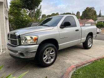 Single cab short bed ram 1500 v8 automatic- trade