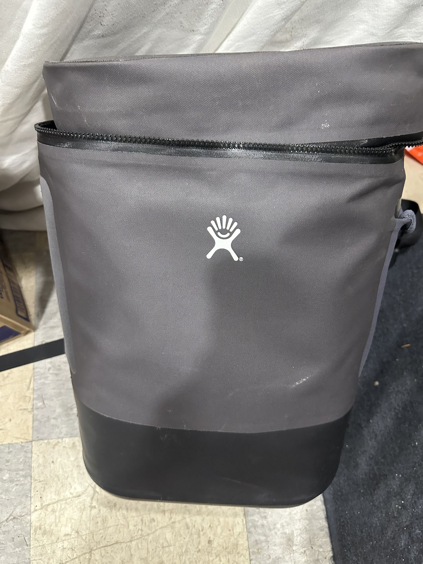 Hydroflask Cooler Backpack 20L