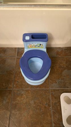 Bluey Playtime Floor Potty Trainer w/Sound Overall