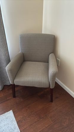 Arm chair