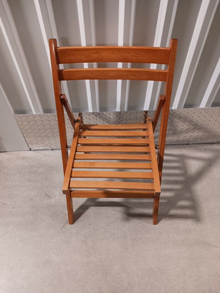 Vintage Beachwood Slat Folding Chair