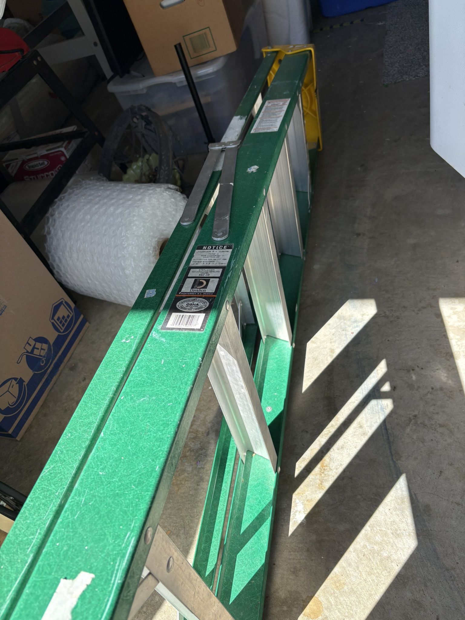 8 Foot Ladder - A-frame
