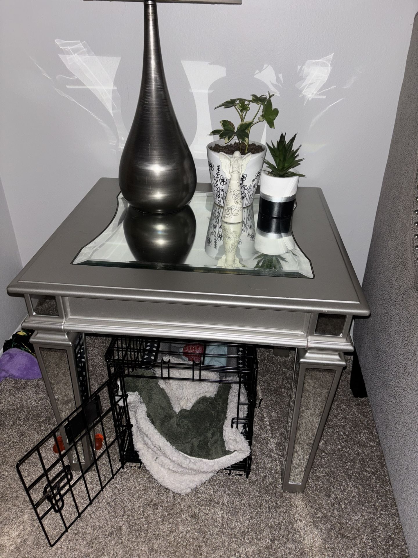 Ashley Furniture Mirror Table 
