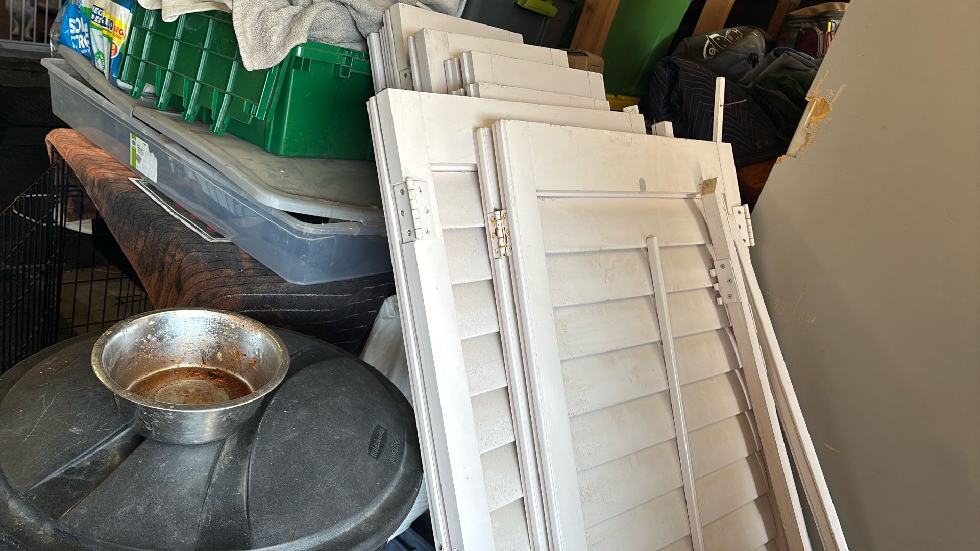 White Shutters 4 Pairs. 5”x4”