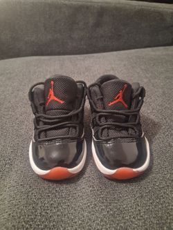 Air Jordan 11 Toddler Sneakers Black Red