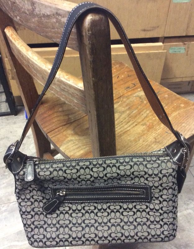 Coach bag purse CC logo Black & Gray A32-6332