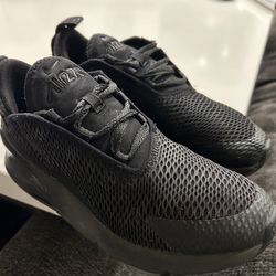 Nike air max 270 size 3