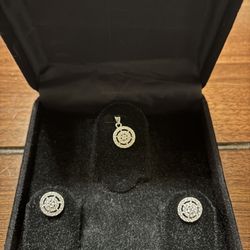 Earrings Studs & Locket Set 