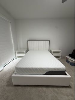 Queen size complete Bedroom set. Like new. Used once for a month. Citi Furniture White Wood and Upholstery