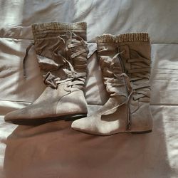 Grey Suede Laced Calf Boots Size 8.5 Wide Width