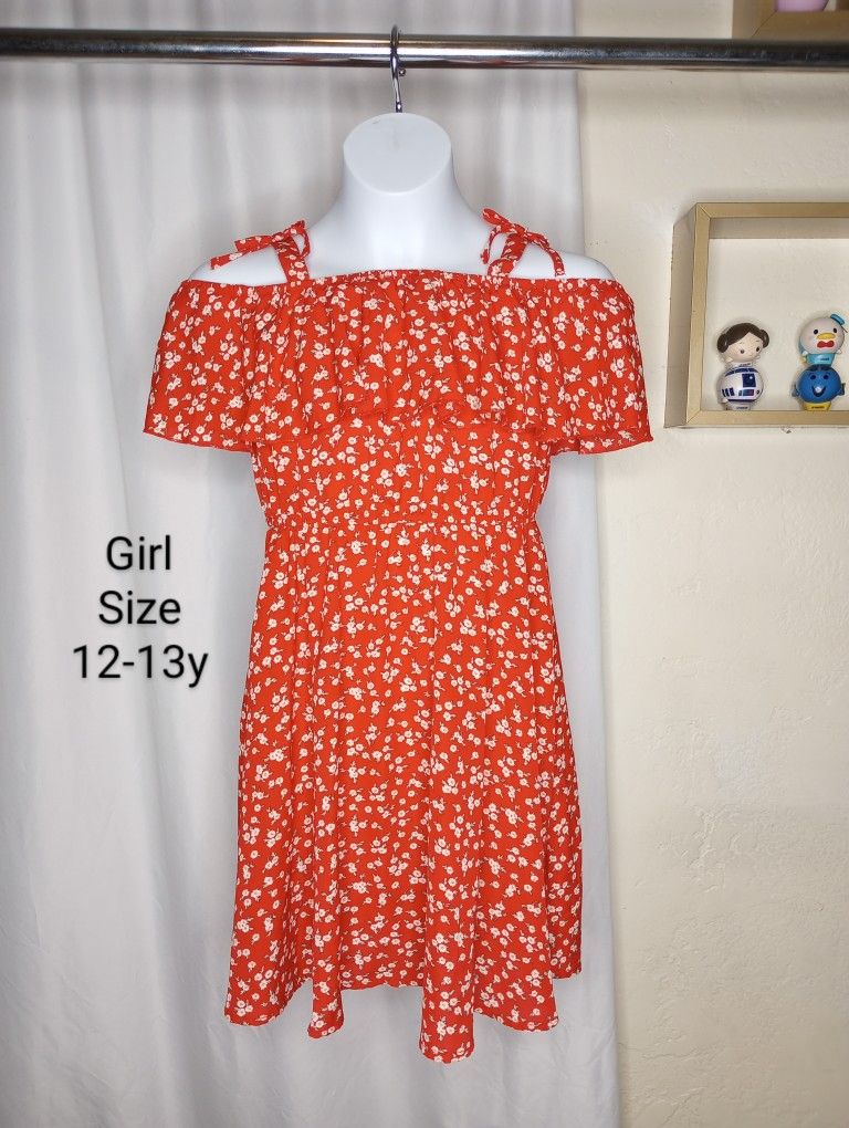New Red Floral Girl Dress Size (12-13y) $10