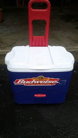 Very nice Budweiser cooler on wheels