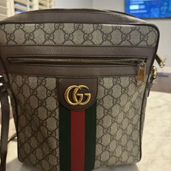 Gucci Messenger Bag