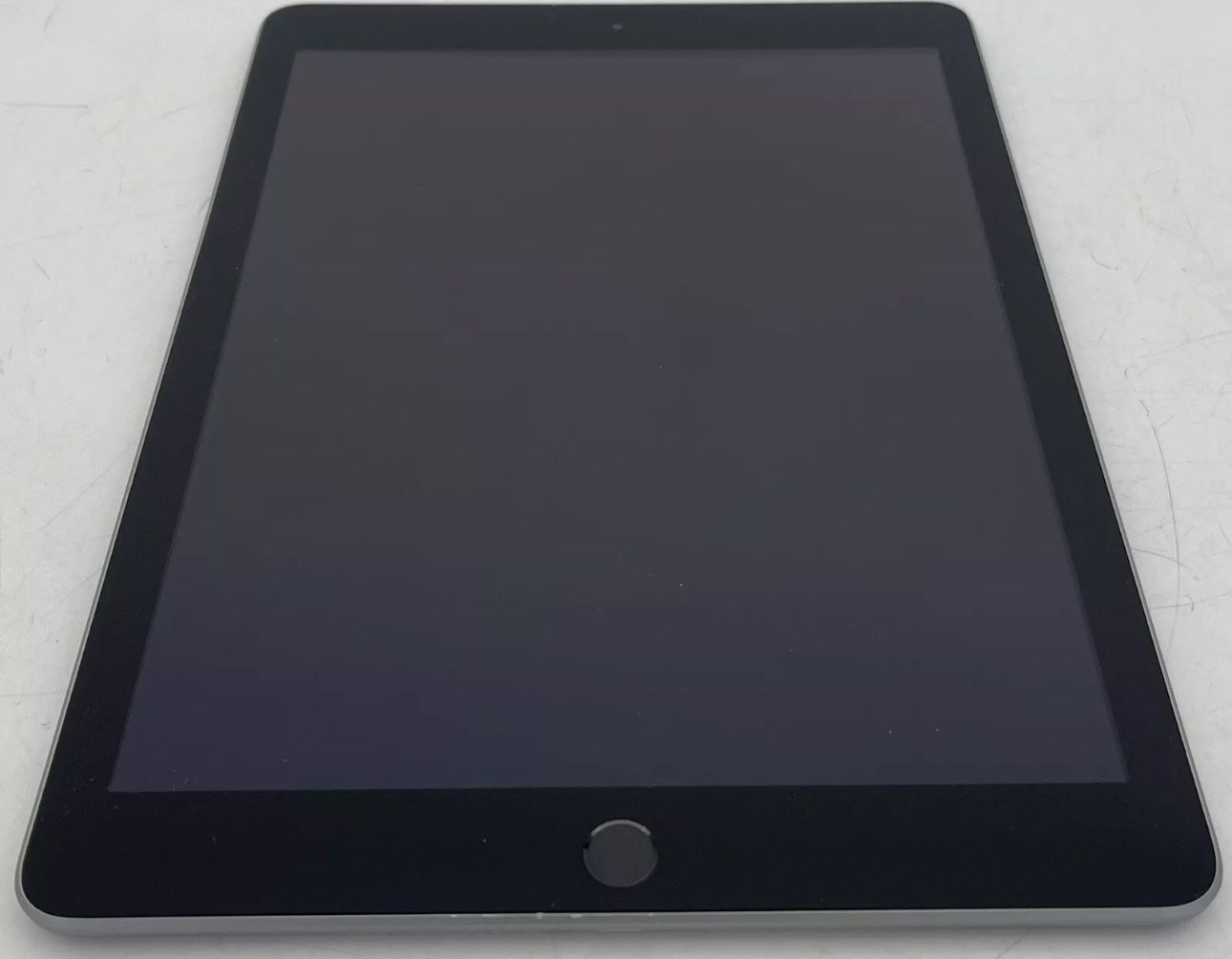 İPad 5th Generation 32gig Unlocked