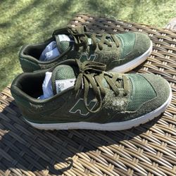 New Balance 550 Sz 8.5
